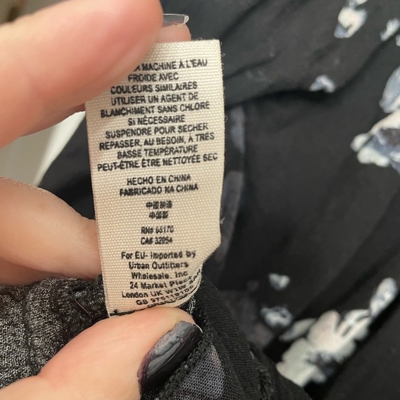 Free People Cloverfield Black Floral Ruffle Tunic Mini Dress | Boho Chic XS - Picture 13 of 13